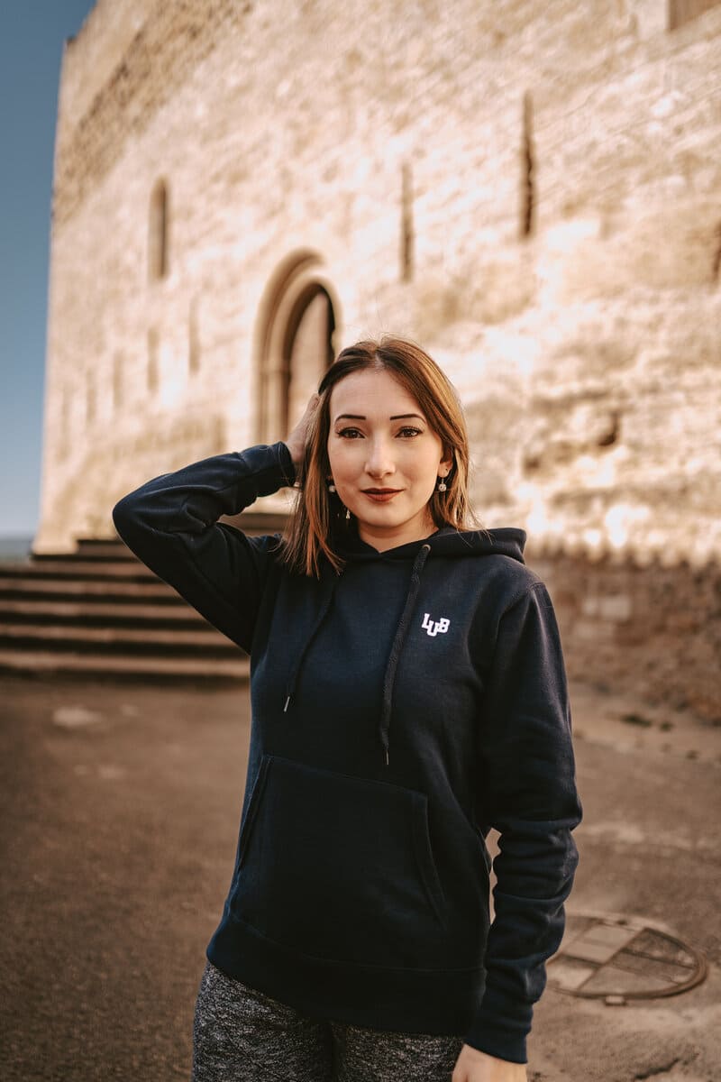 Sweat capuche femme bleu marine imprimé LUB